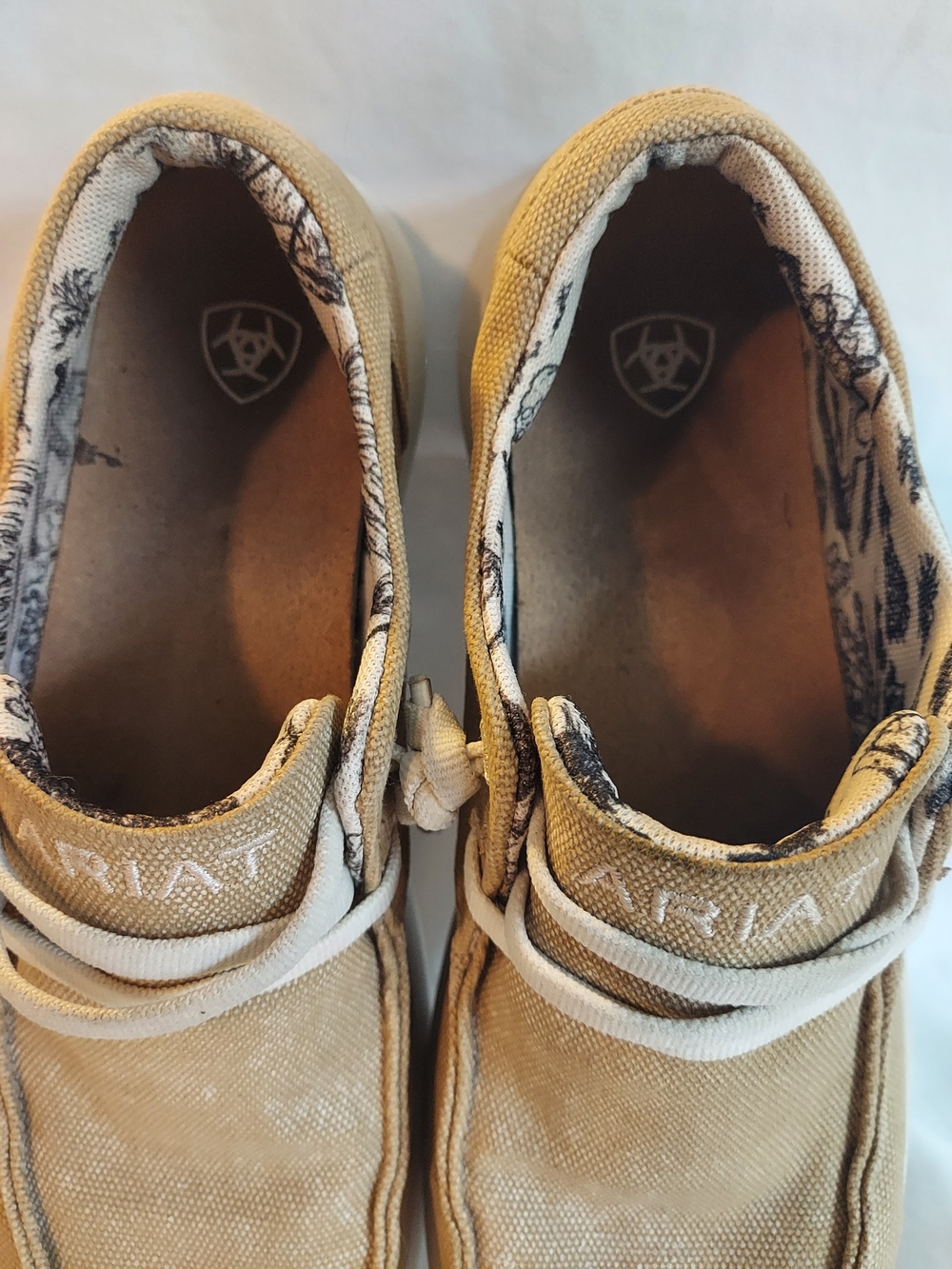 Ariat Women’s Hilo Canvas Slip-On Shoes Washed Tan Size 7.5 - Picture 4 of 7
